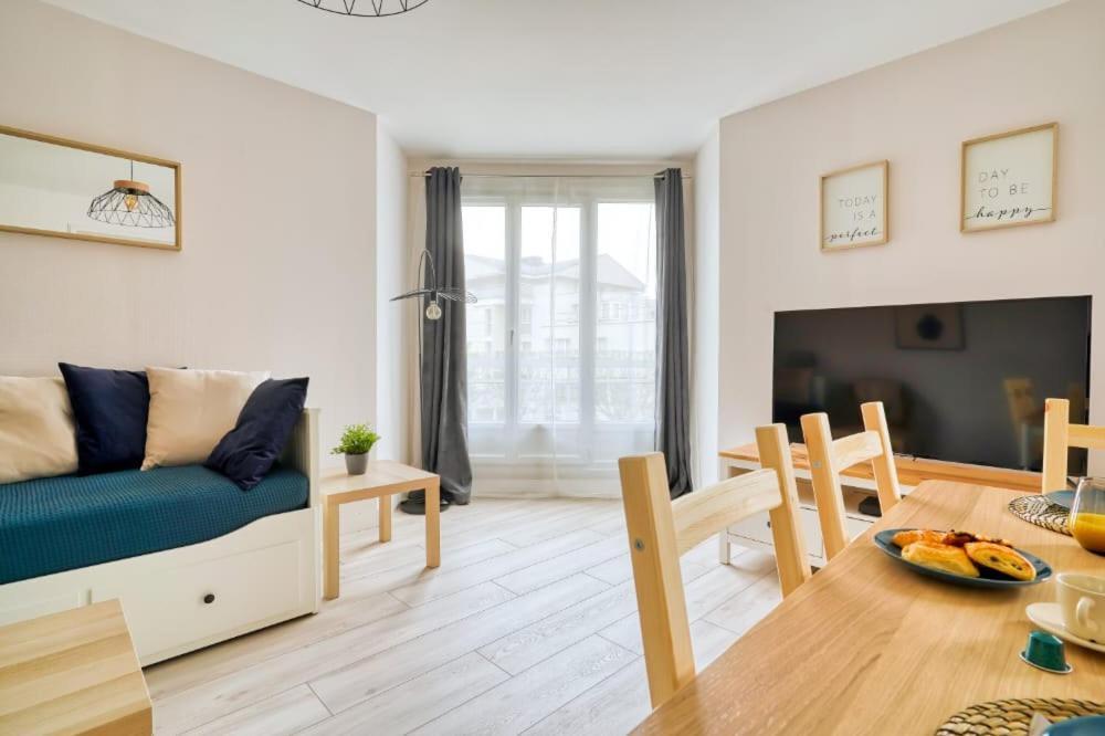 Logement Sarah Courcouronnes Exterior foto